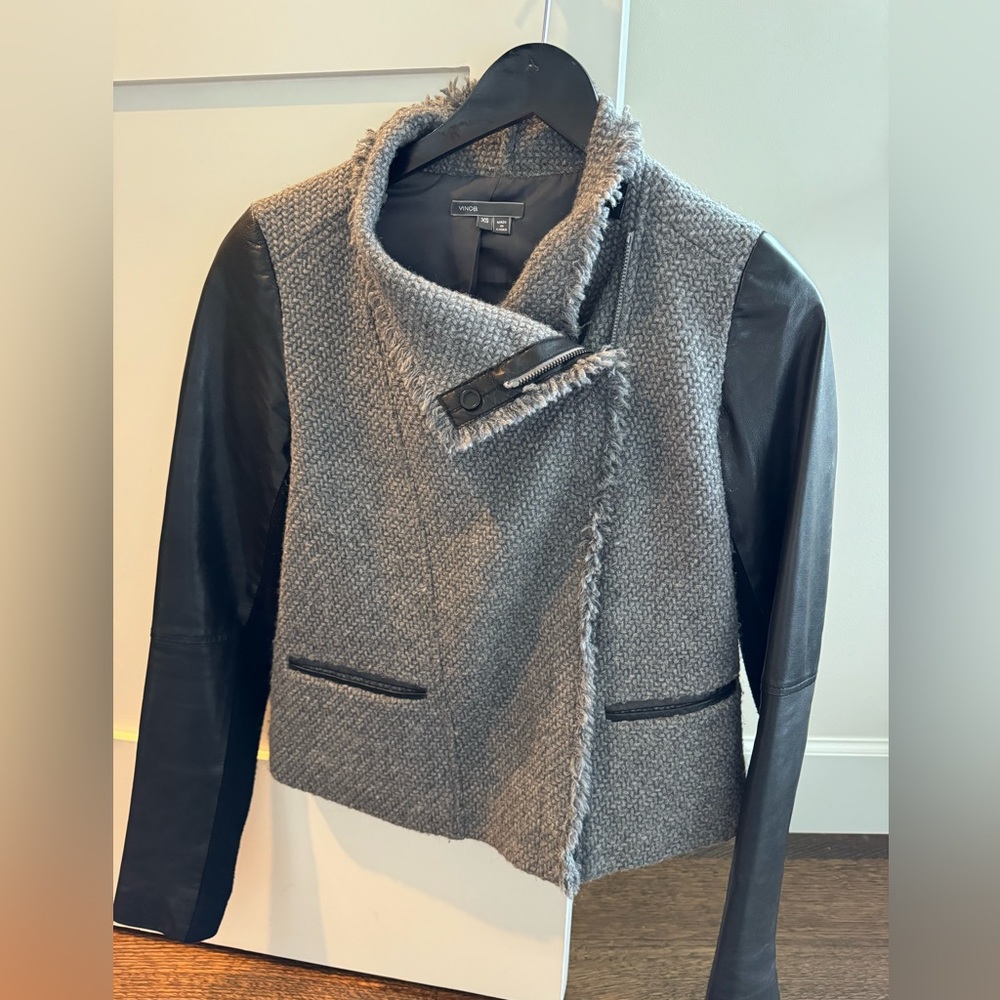 Vince Boucle Scuba Jacket with Leather Sleeves  Size XS